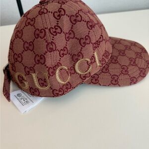 Gucci Women's Burgundy and Gold Logo Hat